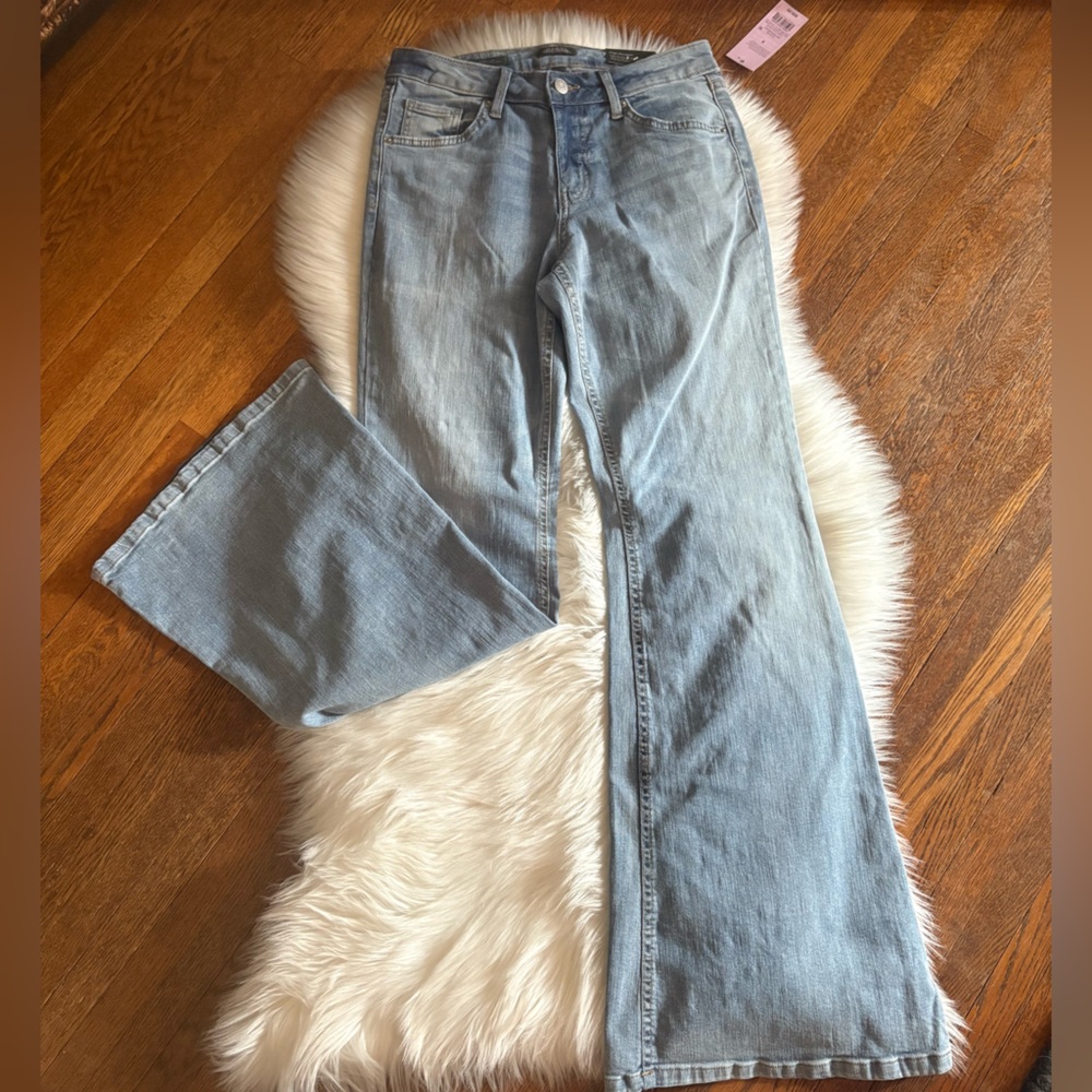 Flare Jeans, Light Wash, New with Tags - Picture 2 of 16